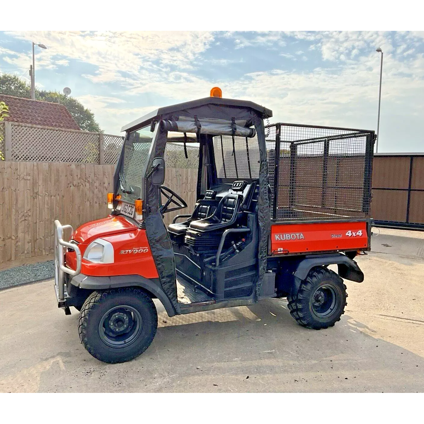 2012 KUBOTA RTV 900 DIESEL UTILITY VEHICLE